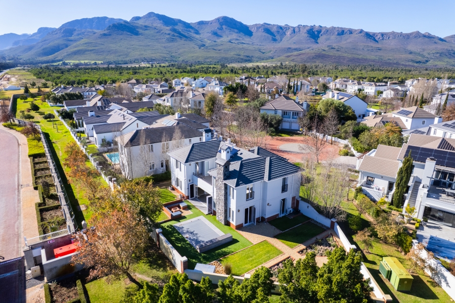 4 Bedroom Property for Sale in Val De Vie Estate Western Cape